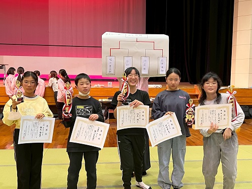 「黄色札の部」「黄色初心者の部」