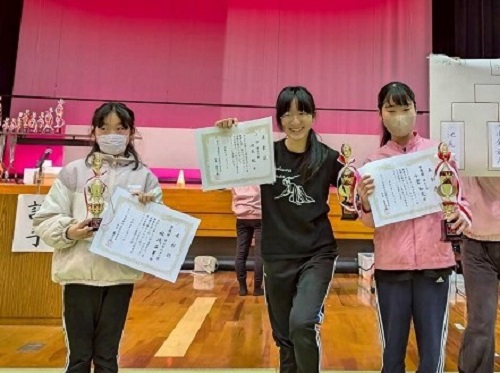 「緑札の部」「緑札初心者の部」